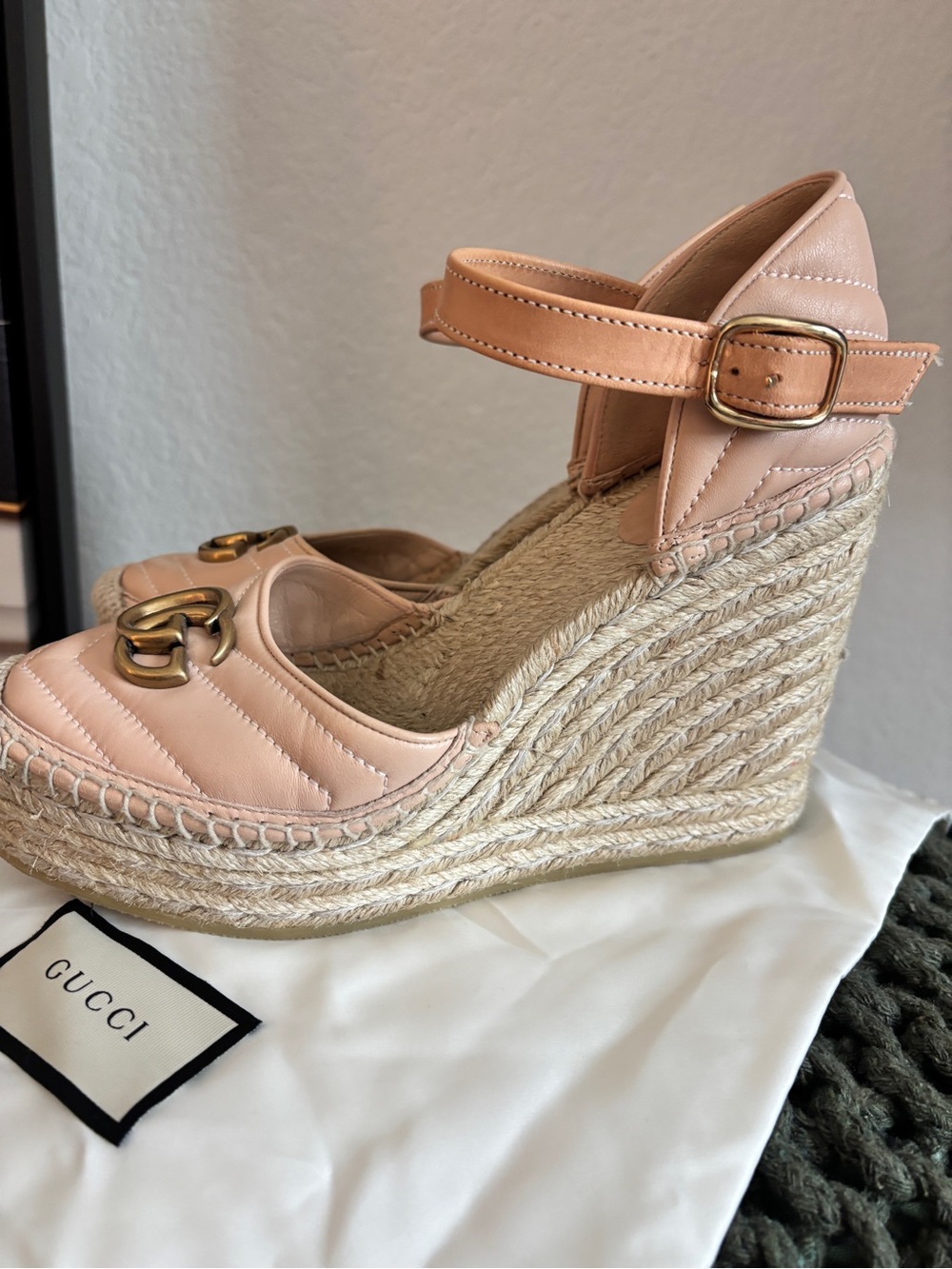 Gucci GG Marmont Quilted Espadrille Wedges with Gold GG - Picture 4 of 11